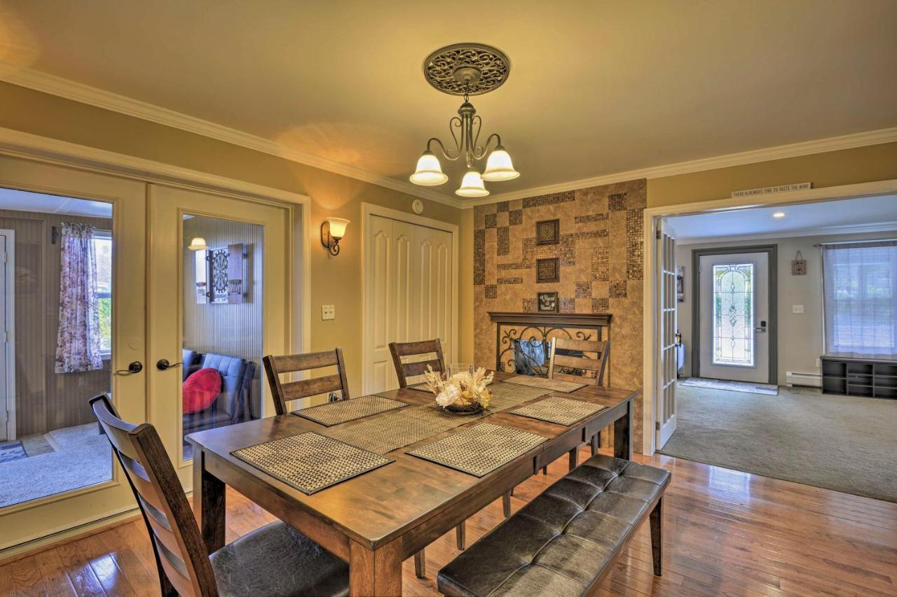 Spacious Home By Finger Lakes And Watkins Glen! Burdett Eksteriør billede